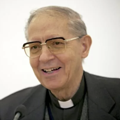 The World Union pays tribute to Father Adolfo Nicolás, sj